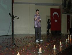 Sabancı İ.Ö'den şiir dinletisi